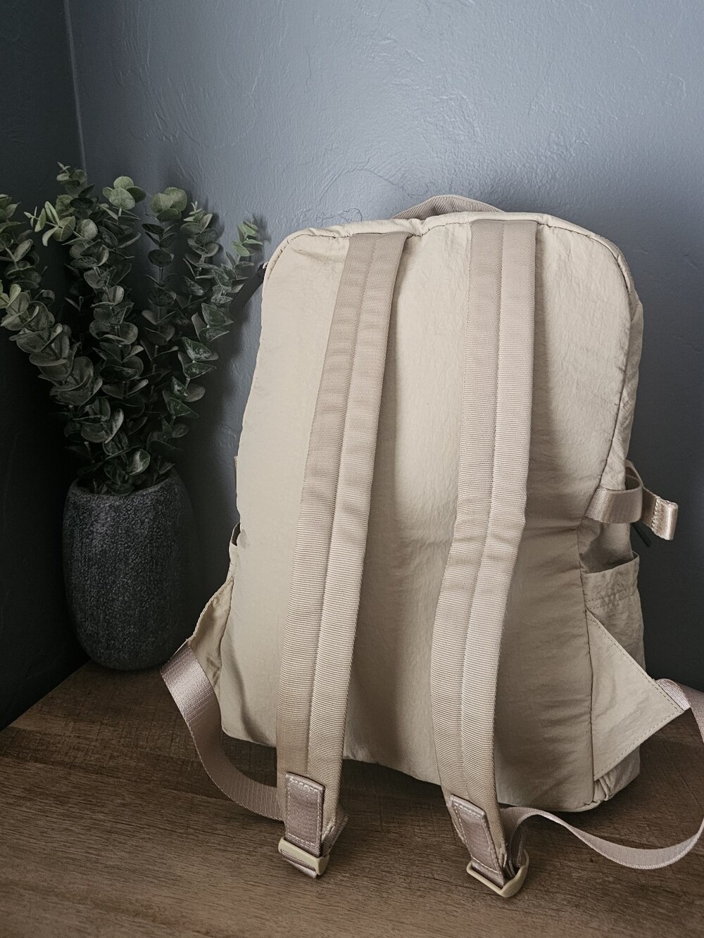 Lululemon Backpack - Picture 2 of 8